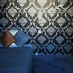 Hotel Street Art 2*