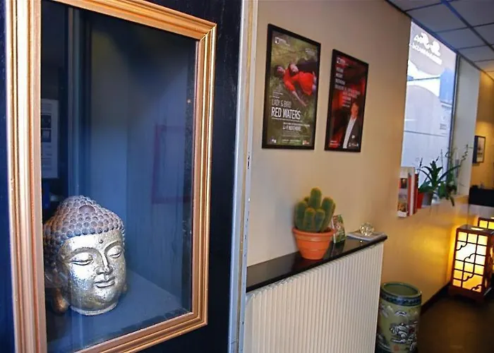 Street Art فندق 2*